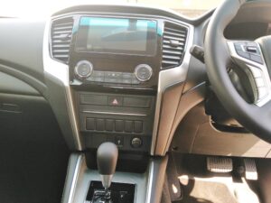 Mitsubishi Triton Interior