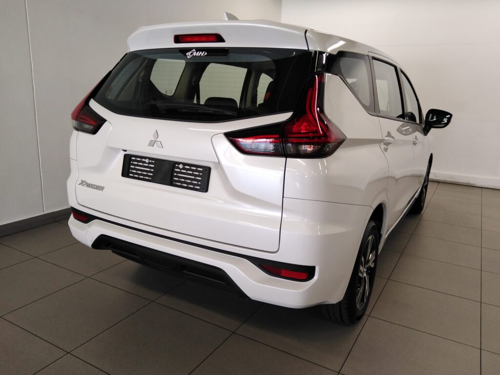 Mitsubishi Xpander Rear