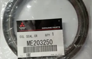 genuine-mitsubishi-oil-seal