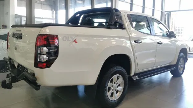 mitsubishi-triton-glx-at-cmh-mitsubishi-pinetown