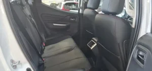 Mitsubishi Triton Athlete Backseats