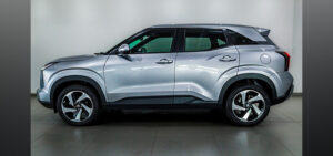Mitsubishi Outlander Sport Side View